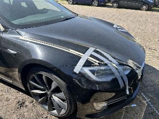 Tesla Model S Longe Range picture 3