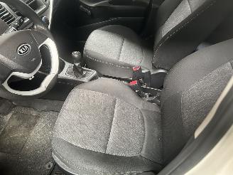 Kia Picanto 1.0 CVVT  5 Drs    ( 65949 Km ) picture 7