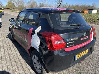 Suzuki Swift 1.2 Smart Hybrid Comfort picture 5
