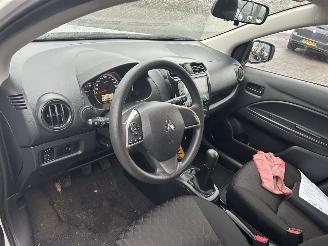 Mitsubishi Space-star 1.2 Cool+ picture 9
