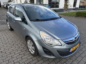 Opel Corsa 1.3 CDTI  5 Drs   ( schadevrij ) picture 3
