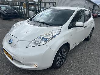 Nissan Leaf Tekna  30 kWh picture 1