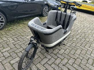 krockskadad bil overig Alle  Gazelle Makki Bakfiets 2023/1