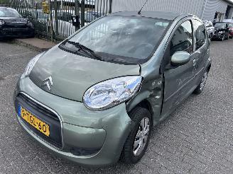 skadebil motor Citroën C1 1.0   5 Drs-Airco 2011/6