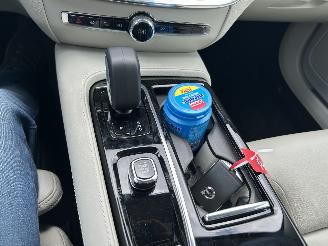 Volvo V-60 2.0 T6 AWD  Recharge Plug-in Hybird Ultra Bright ( Leer-Panoramadak ) picture 22