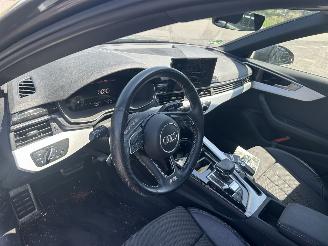 Audi A4 Avant 35 TFSI  Automaat  S-Line picture 14