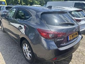 Mazda 3 2.0 TS   HB picture 4