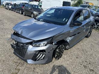 Peugeot 208 1.2 Hybrid  Automaat Allure picture 1
