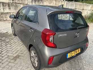 Kia Picanto 1.0 picture 6