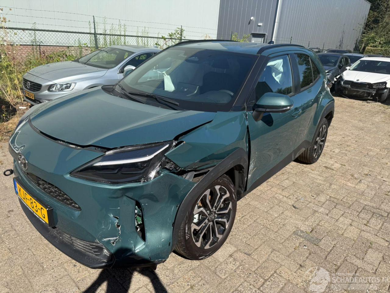 Toyota Yaris Cross 1.5 Hybrid Dynamic Automaat ( 49 Km !!!! )