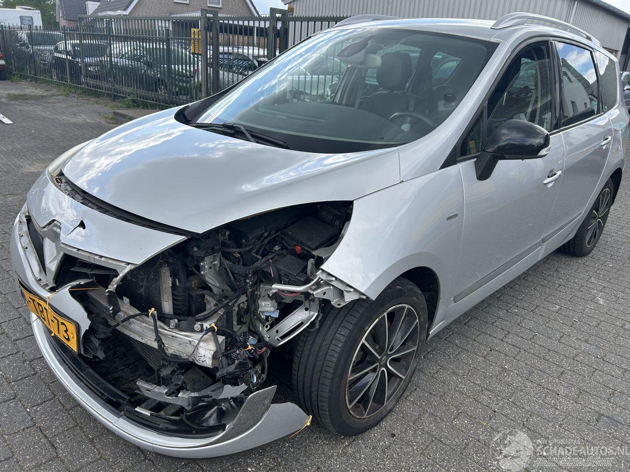 Renault Scenic 1.5 DCI  Bose  7 persoons