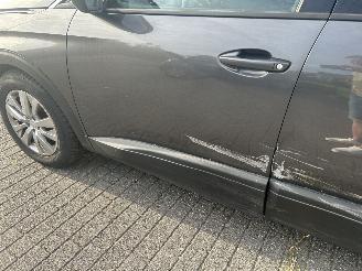 Peugeot 5008 1.2 PureTech  Executive picture 10