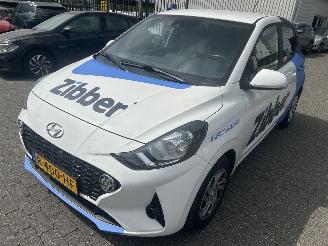 krockskadad bil auto Hyundai I-10 1.0 Comfort 2022/9