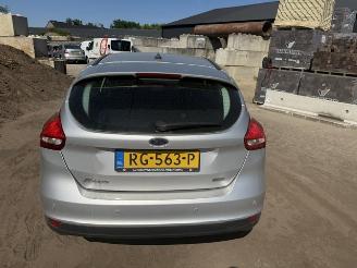 Ford Focus 1.0 Lease Edition picture 6