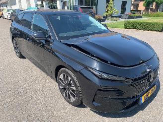 Peugeot 308 SW 1.2 Hybrid  Automaat Allure  ( 632 Km )   nw prijs 42500,00 picture 3