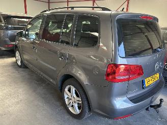 Volkswagen Touran 1.2 TSI  Trendline Bluemotion    (  7 persoons ) picture 5