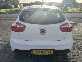 Kia Rio 1.2i  5 drs picture 5
