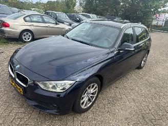 skadebil auto BMW 3-serie 316 D  Automaat Stationcar 2015/8