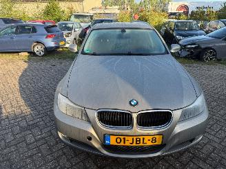 BMW 3-serie 318i  Sedan  Automaat picture 3