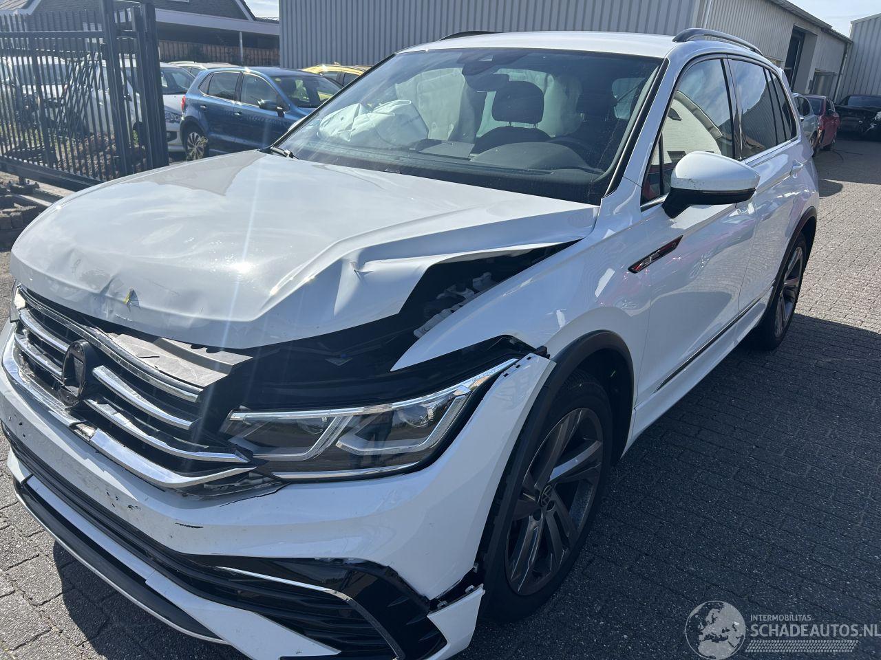 Volkswagen Tiguan 1.5 TSI  Automaat   R -Line  Business +