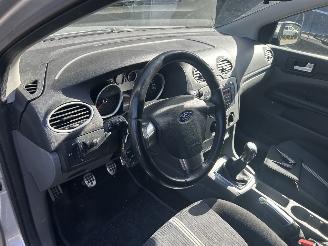 Ford Focus 1.6 Stationcar picture 12