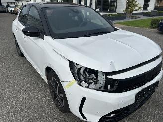 Opel Corsa 1.2  Turbo  GS picture 3