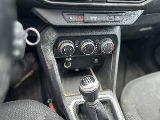 Dacia Sandero 1.0 TCe  Comfort picture 13