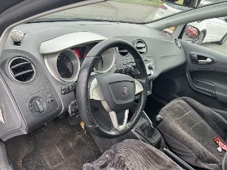 Seat Ibiza 1.4    5 Drs picture 9