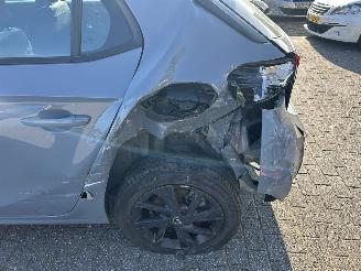 Opel Corsa 1.2 T  Hybrid Edition picture 8
