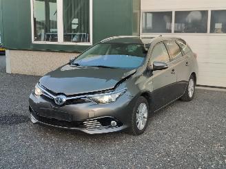 Avarii autoturisme Toyota Auris 1.8 Hybrid Aut Dynamic Go Aut 2018/9