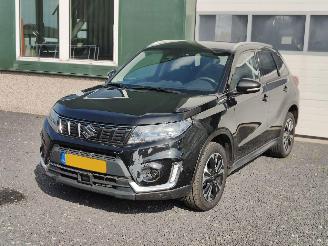 Schadeauto Suzuki Vitara 1.4 Boosterjet Style Smart Hybrid 2021/6
