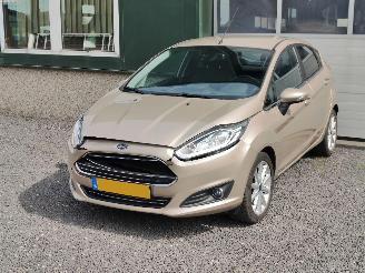 damaged passenger cars Ford Fiesta 1.0 Titanium Navi Cruise Clima 2016/3