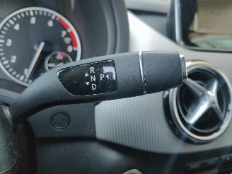 Mercedes B-klasse 180 Ambition Aut. Cruise Clima Navi picture 25