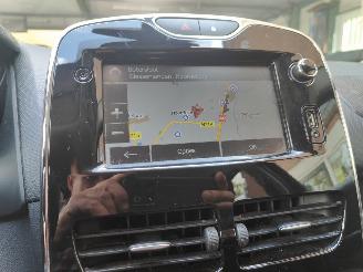 Renault Clio Estate 0.9 TCE Dynamique Navi Trkhaak Cruise picture 15
