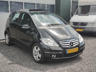 Mercedes A-klasse 160  Avantgarde Automaat Pano picture 3