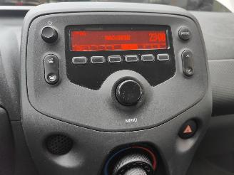 Toyota Aygo 1.0 VVT-i  X-fun picture 11