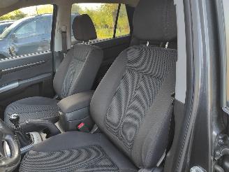Hyundai Santa Fe 2.4 i CVVT Dynamic Clima Cruise Navi picture 7