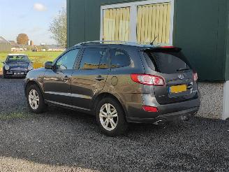 Hyundai Santa Fe 2.4 i CVVT Dynamic Clima Cruise Navi picture 6