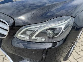 Mercedes E-klasse E300 BLEUTEC HYBRID AMG PAKKET LED NAVI picture 17