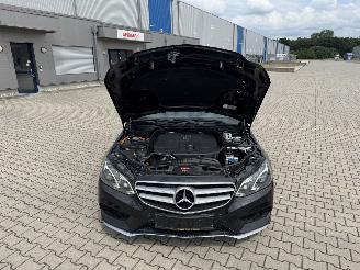 Mercedes E-klasse E300 BLEUTEC HYBRID AMG PAKKET LED NAVI picture 18