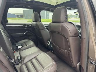 Porsche Cayenne S E-HYBRID Panorama Xenon Leder Voll picture 15