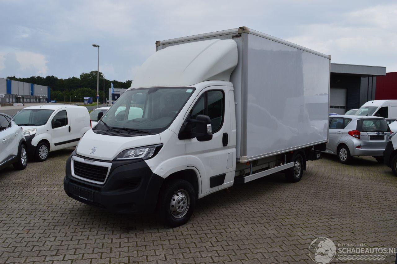 Peugeot Boxer 96 KW 2.0 D KOFFER LAADKLEP AIRCO EURO 6