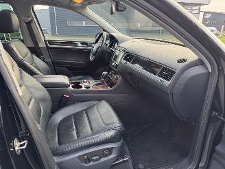 Volkswagen Touareg 3.0 HYBRIDE AUTOMAAT KLIMA PANORAMADACH LEDER picture 12