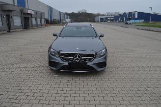 skadebil auto Mercedes E-klasse 350 CDI AMG KOMBI PANORAMA BURMESTER MULTI LED 2017/1