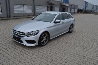 skadebil auto Mercedes C-klasse 220 D AMG LINE KOMBI 125 KW 2016/5