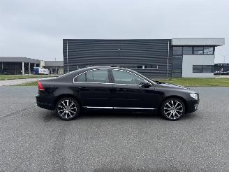 Volvo S-80 2.0 D4 SUMMUM AUTOMATIK XENON LEDER SCHIEBEDACH VOLL picture 2