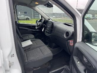 Mercedes Vito Vito Kasten 114 CDI Kompakt Automatik Klima L + R Schiebetur picture 9