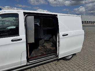 Mercedes Vito Vito Kasten 114 CDI Kompakt Automatik Klima L + R Schiebetur picture 11