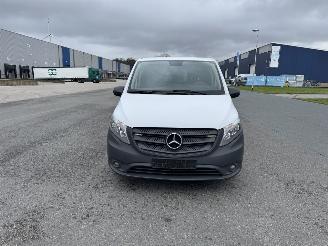 Unfallwagen Mercedes Vito Vito Kasten 114 CDI Kompakt Automatik Klima L + R Schiebetur 2016/6