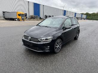 krockskadad bil auto Volkswagen Golf Sportsvan 1.6 TDI KLIMA PANORAMDACH PDC 81 KW EURO 6 2015/7